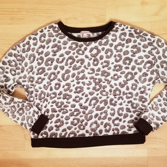 JUICY COUTURE Animal Print Sweater - Picture 3 of 8